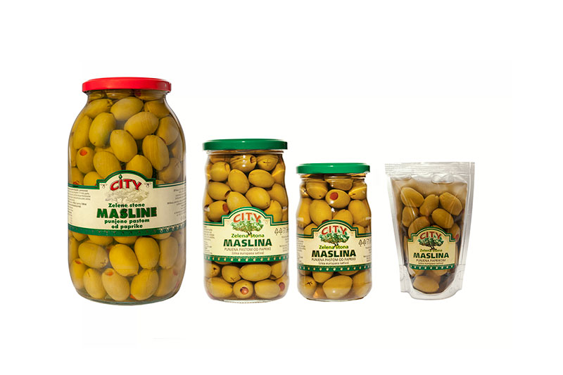 Green olive stuffed with pepper paste